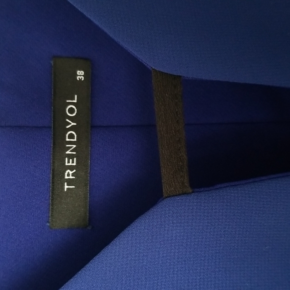 Royal Blue Evening Gown - Picture 8 of 10